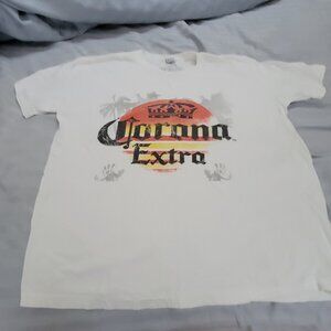 Cornona Graphic Tee size XL